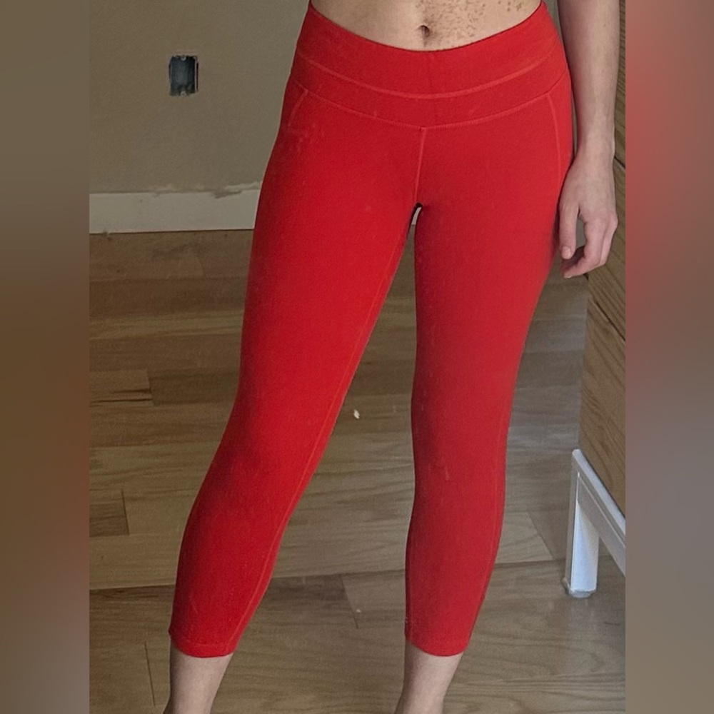 Athleta 7/8 red leggings, size XS